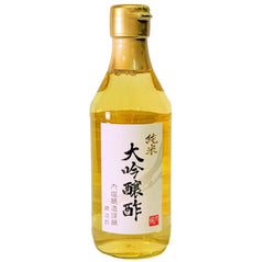 UCHIBORI DAIGINJO VINEGAR 360ml bottle